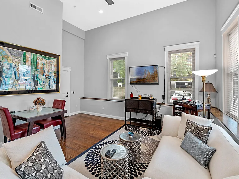 85 Bridge St #3 — Photo 7