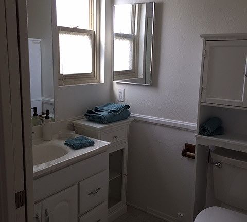 Master bedroom bathroom