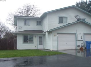 720A Pioneer Rd, Brookings, OR 97415