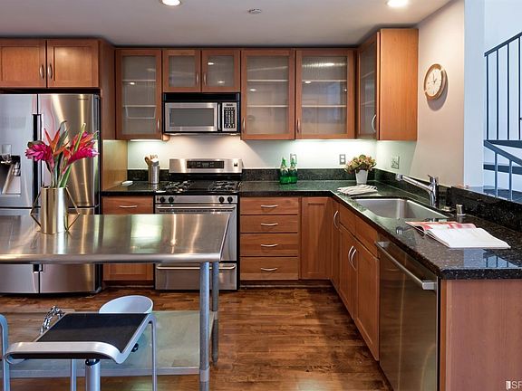 4th image of 761 Tehama St APT 4