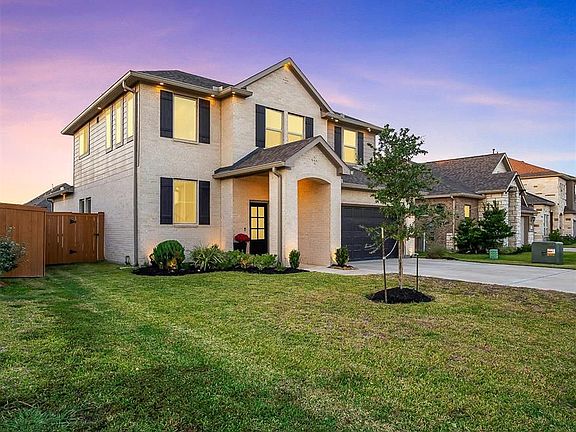 2nd image of 2603 Ocean Key Dr