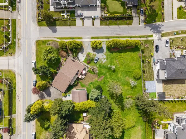 5715 132nd St, Surrey, BC V3X 1N6