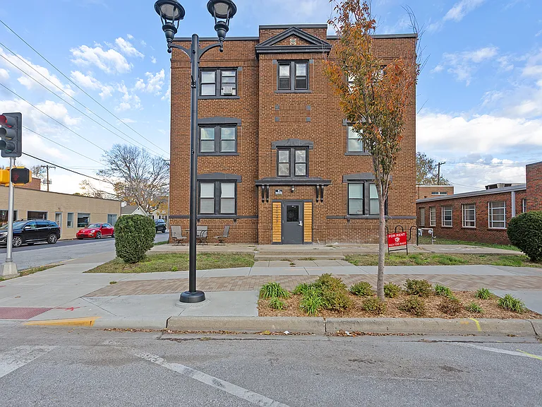 2029 Swift St #101 — Photo 17