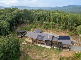 135 Tanager Trl, Ellijay, GA 30536