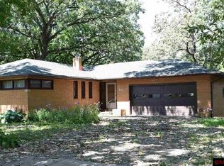 725 1st Ave NW, Winnebago, MN 56098