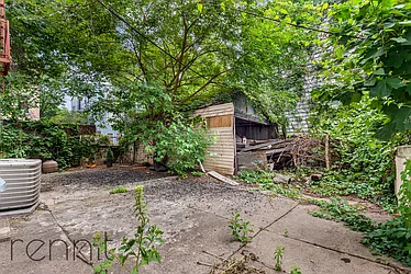 Rented by Rennit Inc.