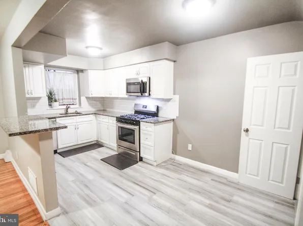7448 Brockton Rd, Philadelphia, PA 19151