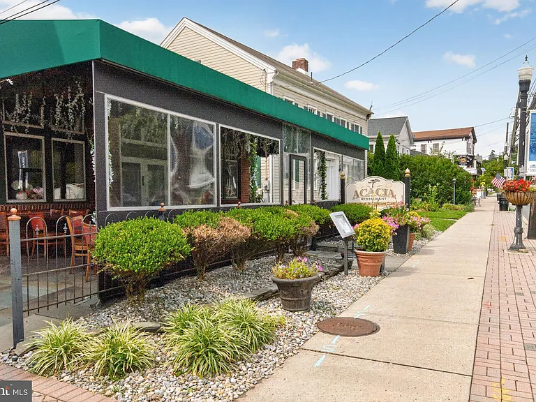 18 Quince Ct — Photo 17