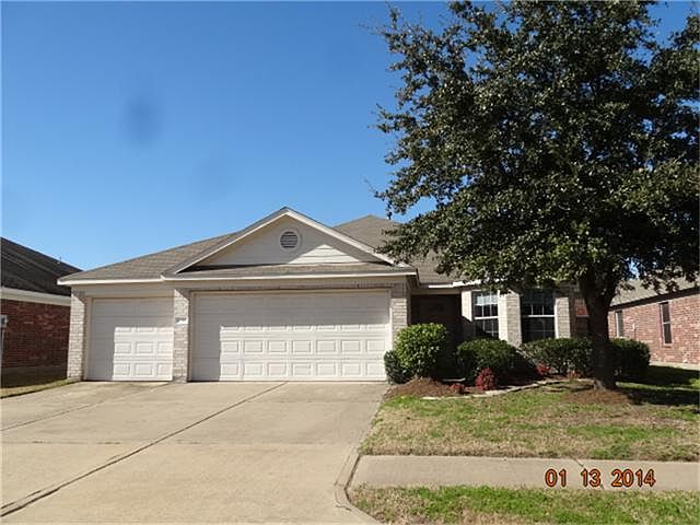 1st image of 15019 Magnoliabough Pl