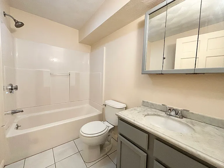 1436 Columbia Rd #1 — Photo 17