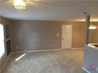 3rd image of 4775 Kelvington Dr