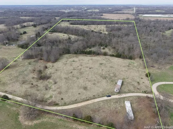 SW Poplar Ln, Trenton, MO 64683