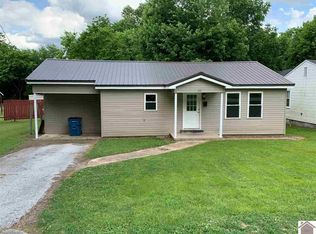 707 Pine St, Benton, KY 42025