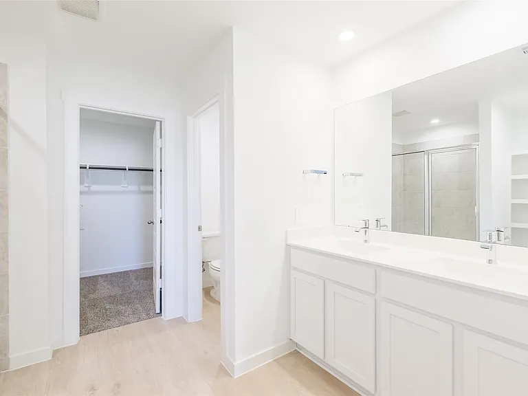 31718 Hallington Hill Ln — Photo 17