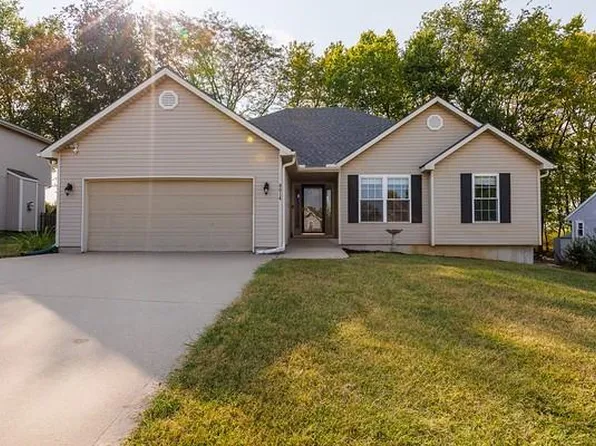 8614 N Winfield Ave, Kansas City, MO 64153