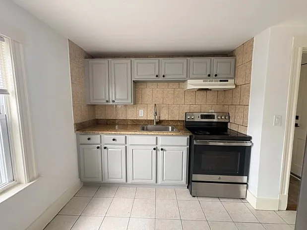 33 Clifton Ave #3 — Photo 17