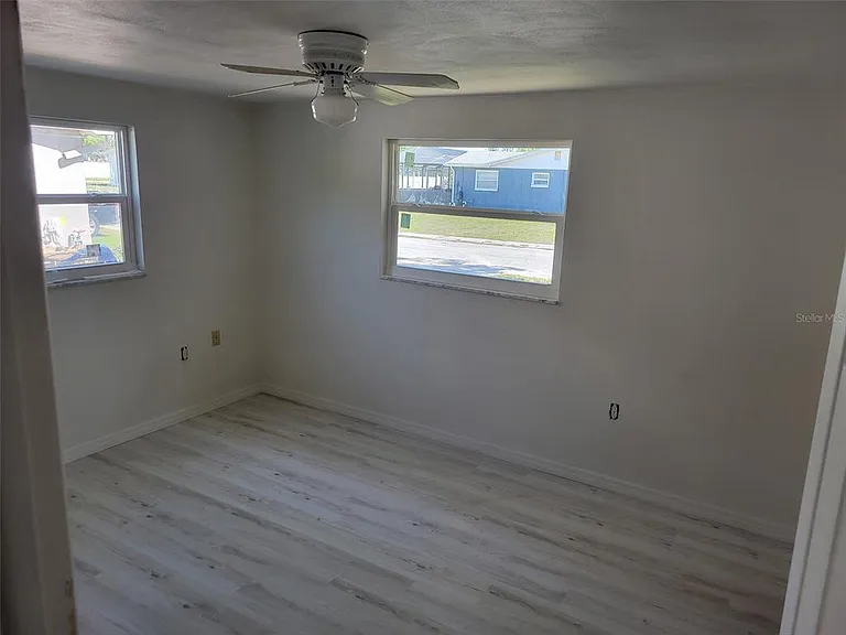 3433 Atlantis Dr — Photo 6