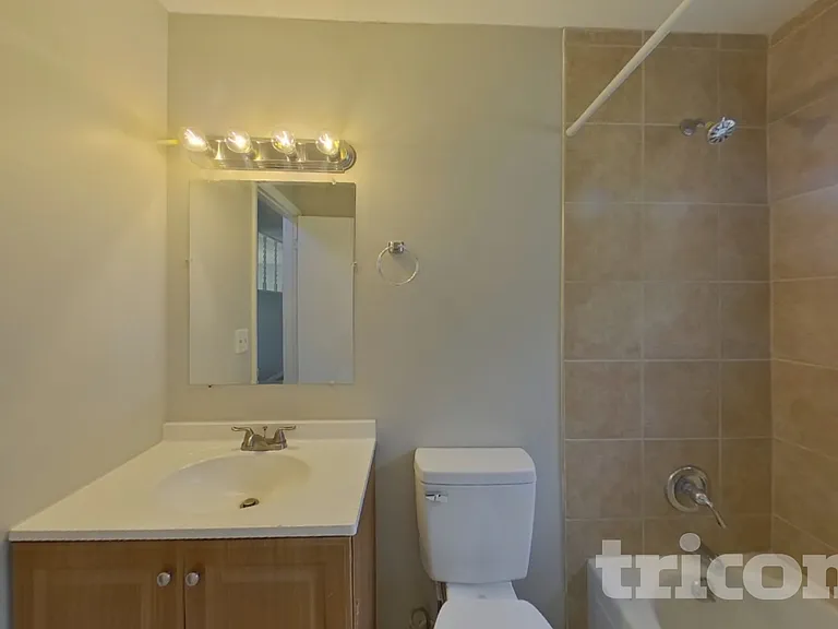 1484 Bloomingdale Rd — Photo 13