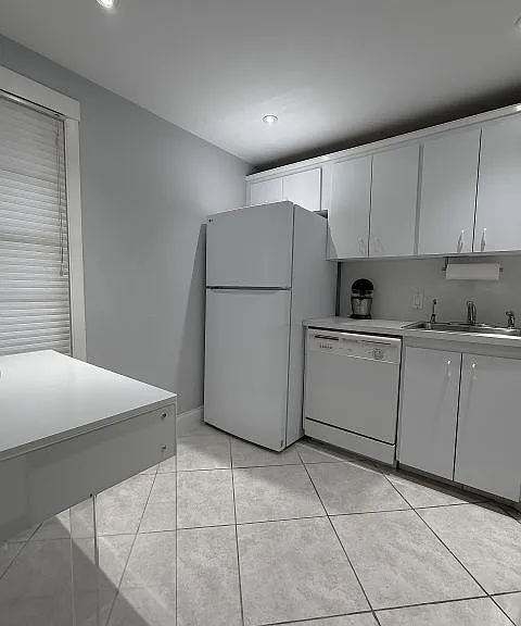 20400 W Country Club Dr #216 — Photo 15