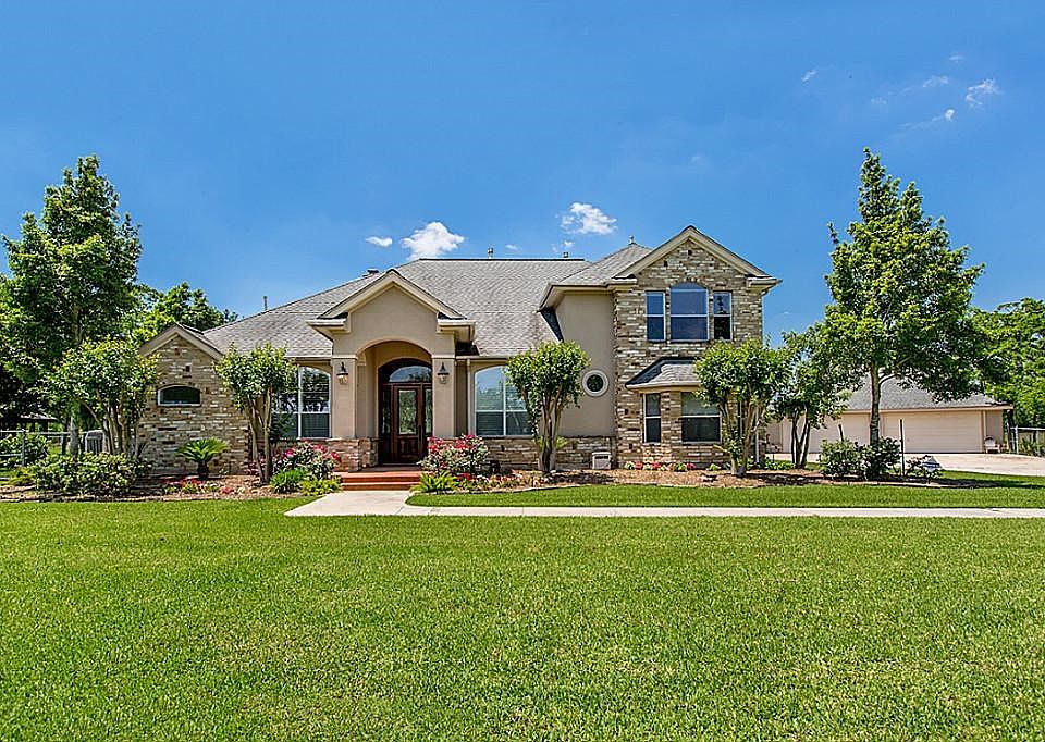 1st image of 3750 Pine Chase Dr