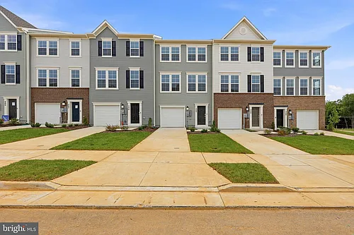 394 Seeback Dr Photo 1