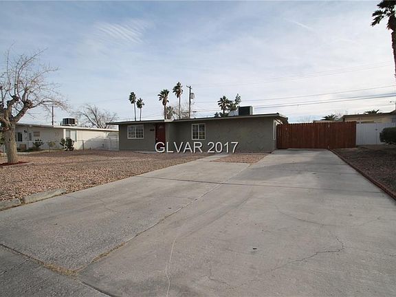 3rd image of 1675 Coronado Ave
