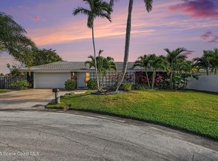 456 Carmine Dr, Cocoa Beach, FL 32931