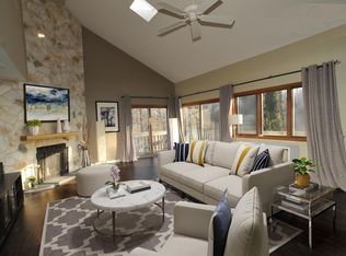 N80W13519 River Park Dr, Menomonee Falls, WI 53051