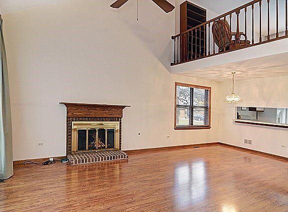 3rd image of 11144 Eaton Ct