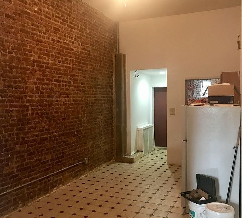 2nd image of 278 Knickerbocker Ave APT 1
