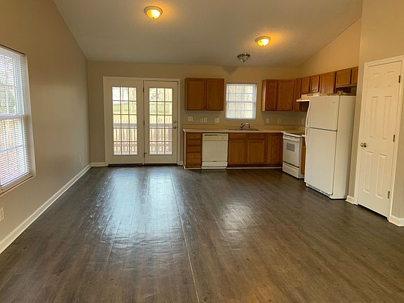 3rd image of 2443 Watkins Grove Point