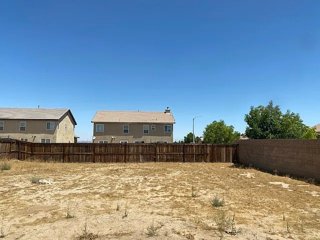 12892 Dos Palmas Rd — Photo 16