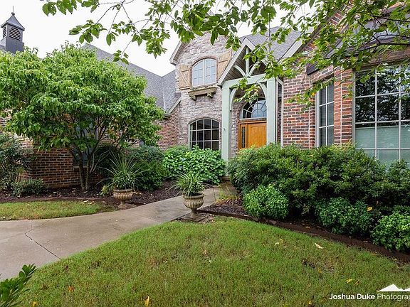 3rd image of 3547 E Jasper Ln