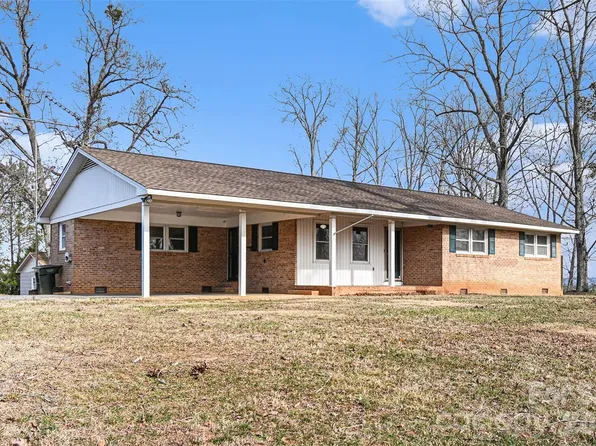 238 Lakeview Dr, Blacksburg, SC 29702