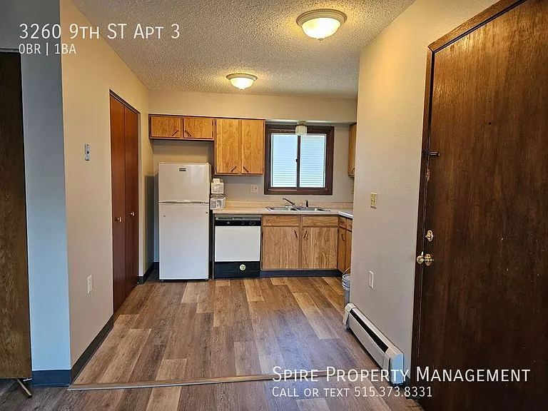 3260 9th St #3 — Photo 4