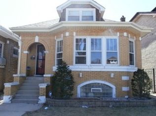 5221 W Oakdale Ave, Chicago, IL