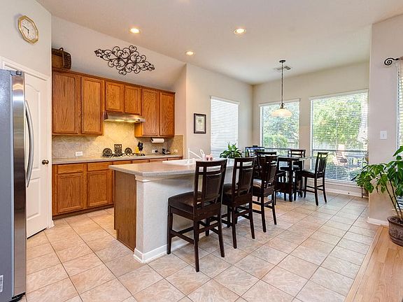 4th image of 4614 Amber Alcove Ct