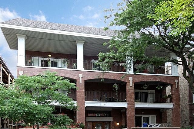 1st image of 4430 N Clifton Ave #3S
