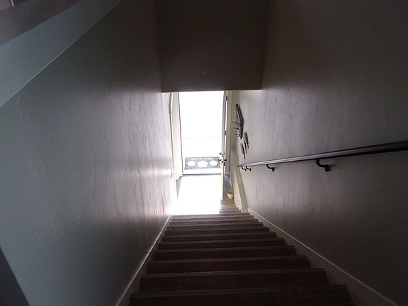 44+Stairs+_01052023