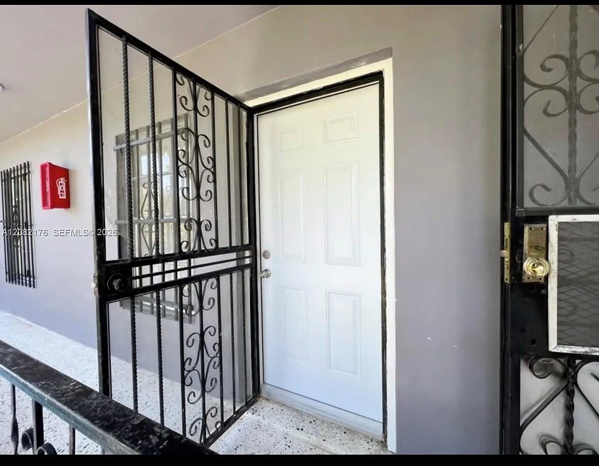 752 Condo Inc — Photo 1