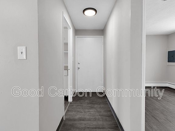 5th image of 321 Beattie Ave #3