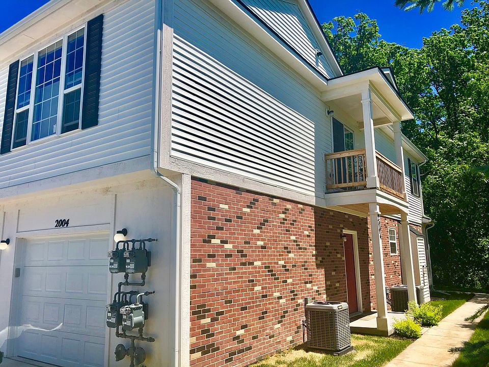 1st image of 2004 Riversedge Dr #80