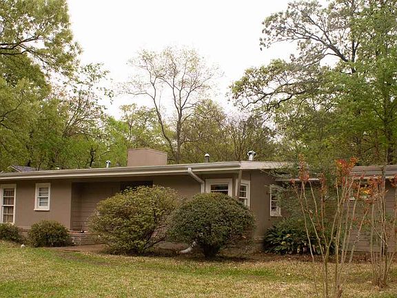 2nd image of 1004 Delwood Dr