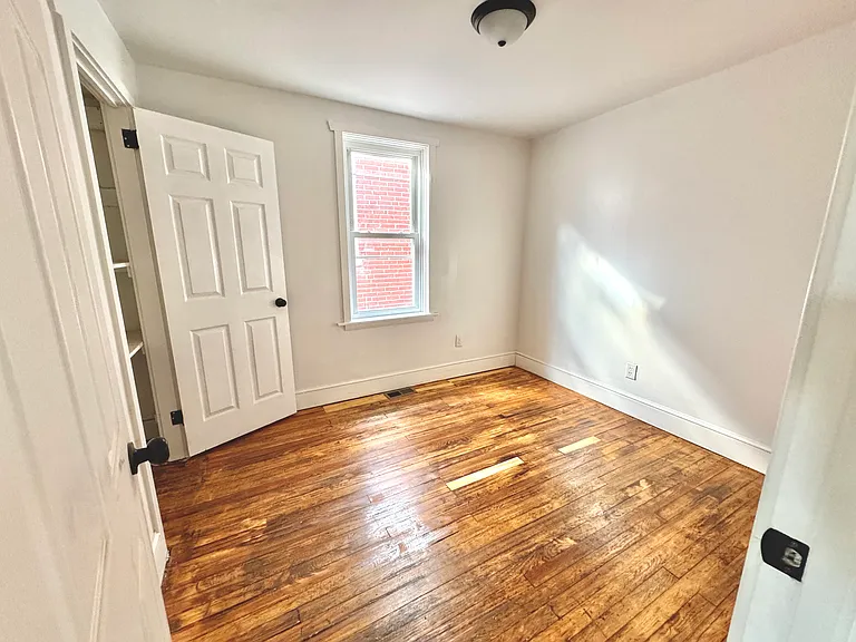 760 Hamilton St — Photo 7