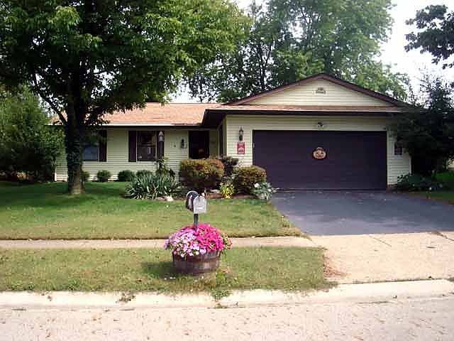 1st image of 1948 Forest Lake Ct