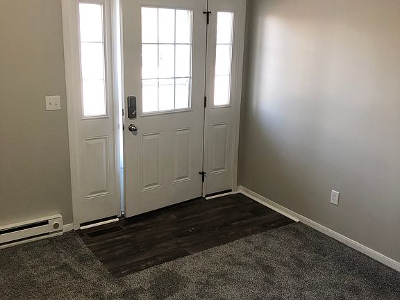 2nd image of 1015 Ebersole Blvd #C