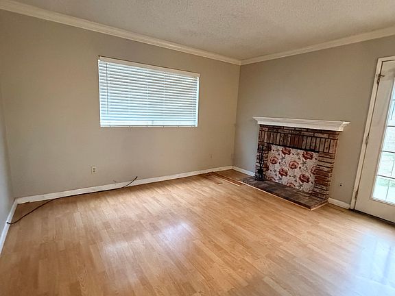 2nd image of 13565 E Sutter Ct
