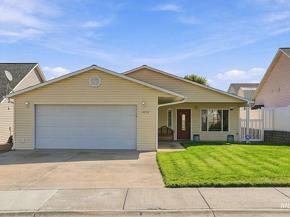4th image of 1031 Liberty Dr