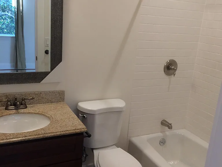 736 1/2 E Yanonali St — Photo 10