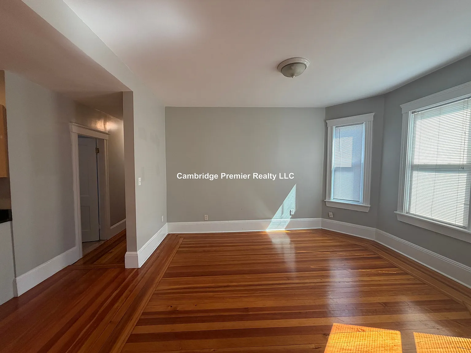 3 bed, $4,000 — Photo 3